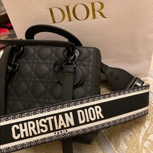 Dior ultra matte lady Dior bag medium